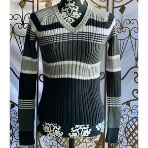 Xhilaration Womens Striped V-Neck Long Sleeve Knit Sweater Multicolor Size Small